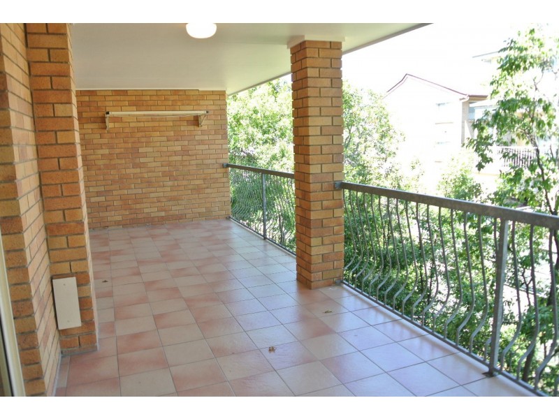 5/16 Dickenson Street, Carina QLD 4152