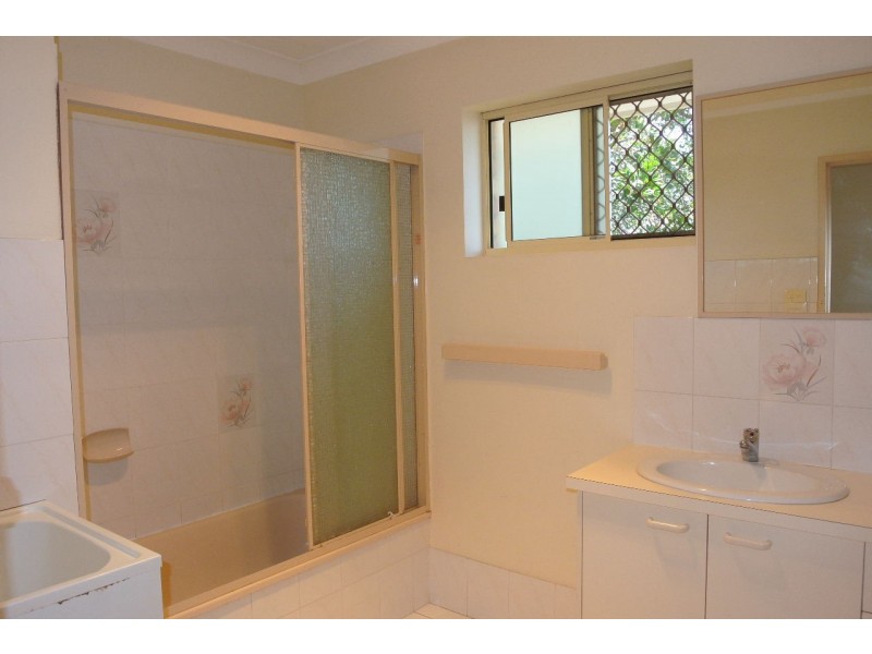 5/16 Dickenson Street, Carina QLD 4152