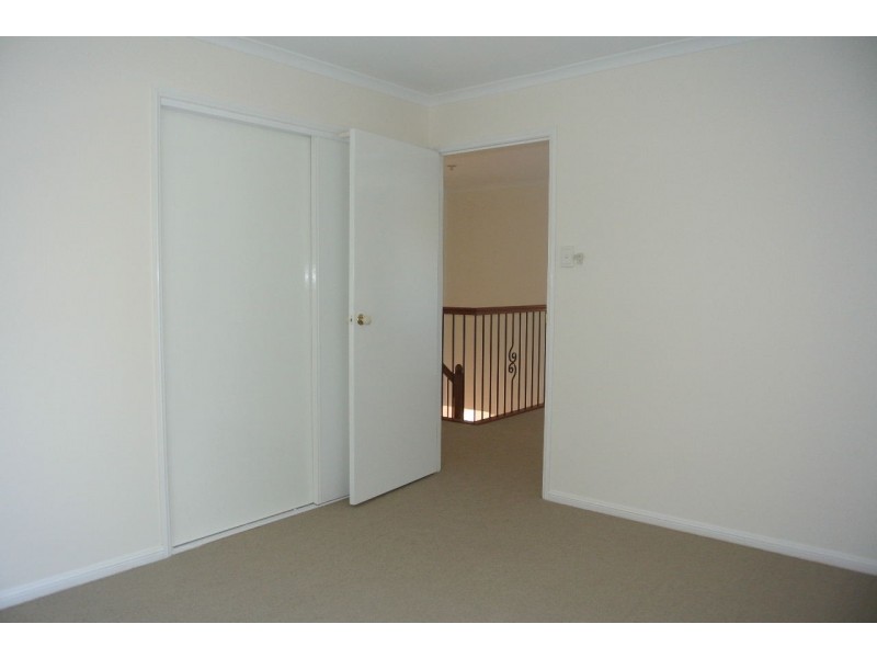 47 Kauri Street, Carindale QLD 4152