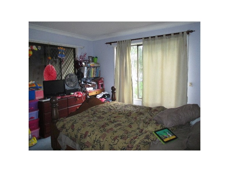 21 Bineen Street, Carina QLD 4152