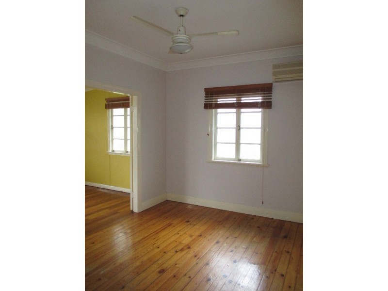 219 Stanley Road, Carina QLD 4152