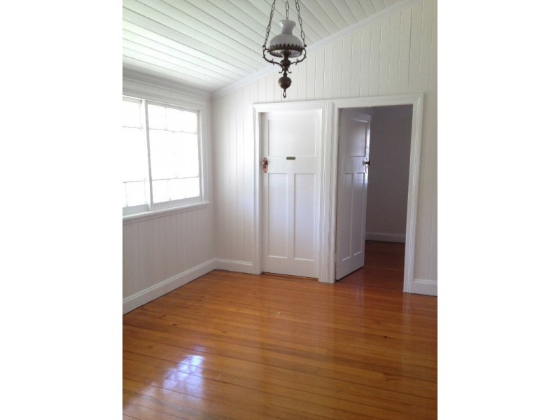 26 Primmer Street, Coorparoo QLD 4151