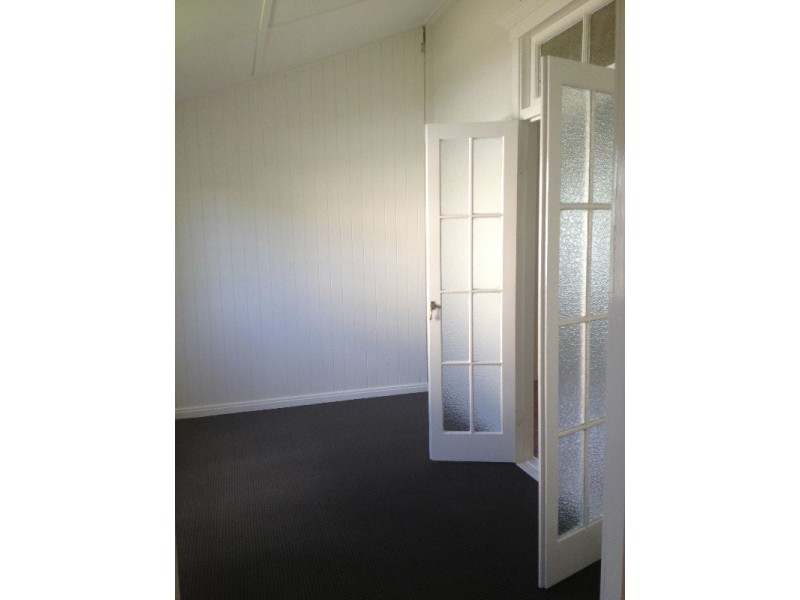 26 Primmer Street, Coorparoo QLD 4151