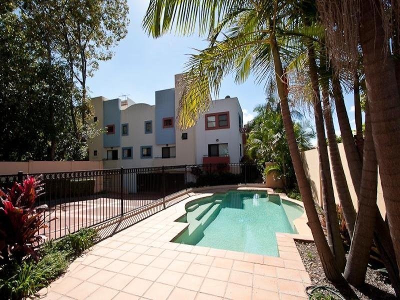 16/2200 Logan Road, Upper Mount Gravatt QLD 4122