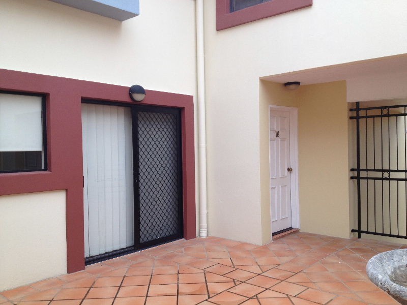 16/2200 Logan Road, Upper Mount Gravatt QLD 4122