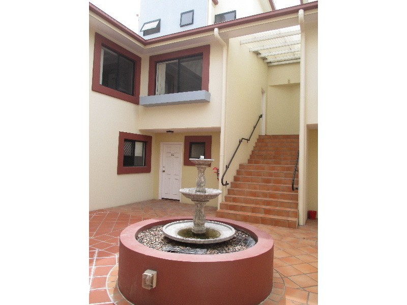 16/2200 Logan Road, Upper Mount Gravatt QLD 4122