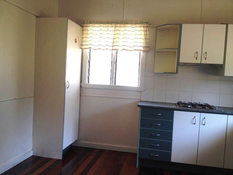 244 Bennetts Road, Norman Park QLD 4170