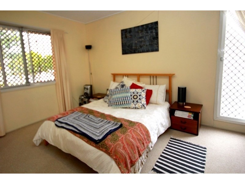 1/27 York Street, Coorparoo QLD 4151