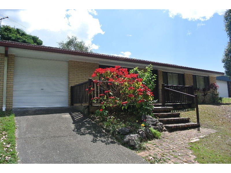 51 Bedivere Street, Carindale QLD 4152