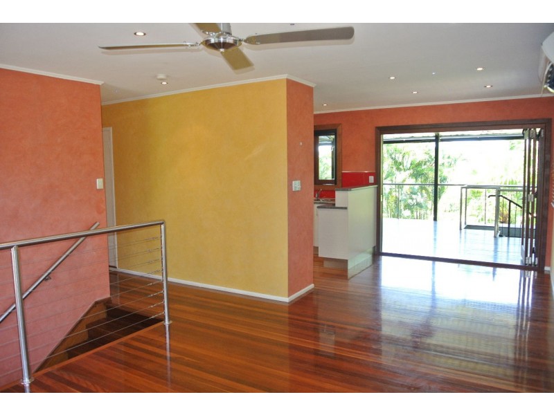 34 Mee Street, Carina QLD 4152