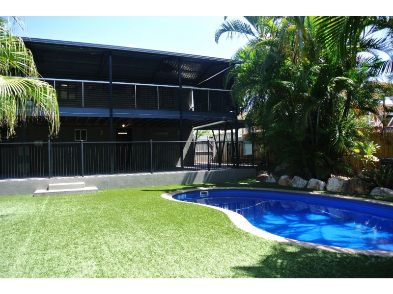 34 Mee Street, Carina QLD 4152