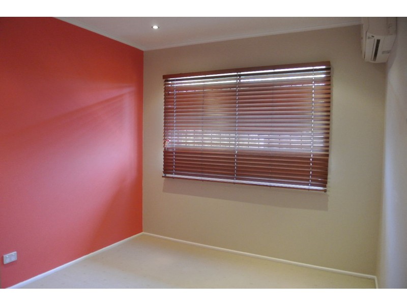 34 Mee Street, Carina QLD 4152