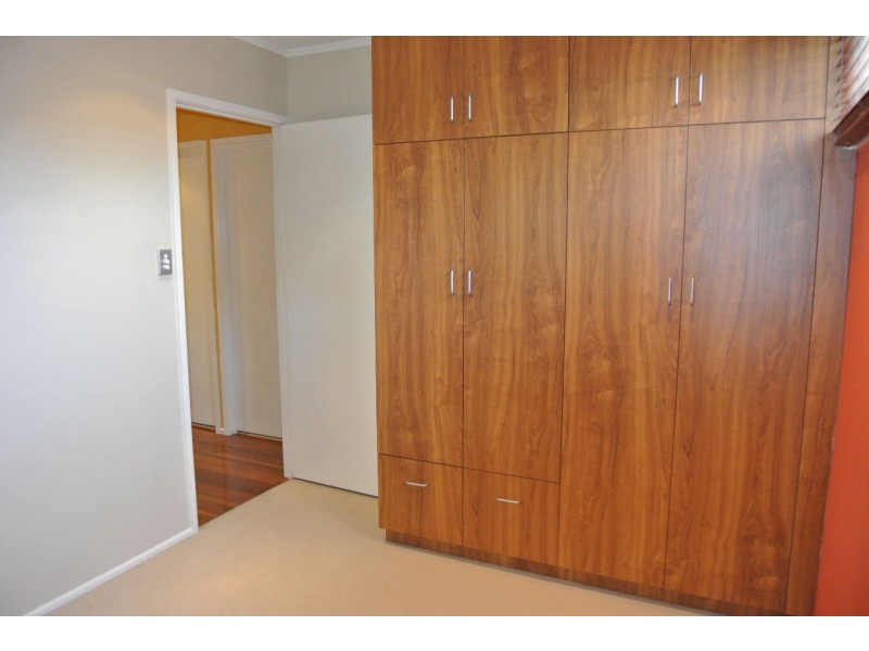 34 Mee Street, Carina QLD 4152