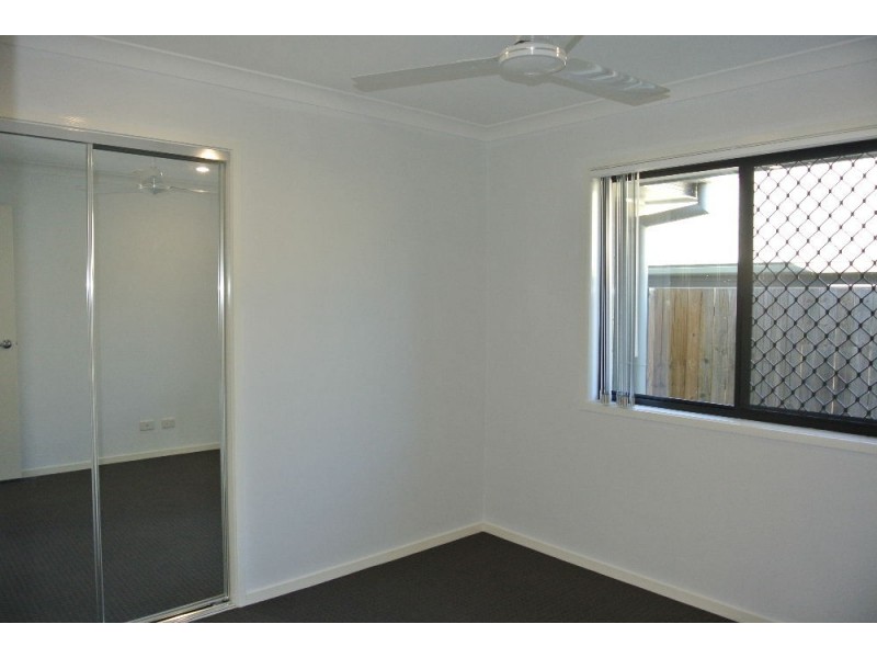 27 Ravensbourne Circuit, Waterford QLD 4133