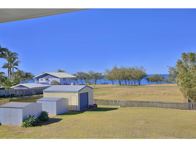 50 Hunter Street, Burnett Heads QLD 4670