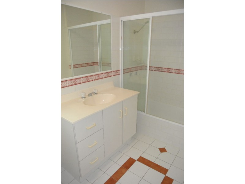 3/62 Birdwood Road, Holland Park West QLD 4121