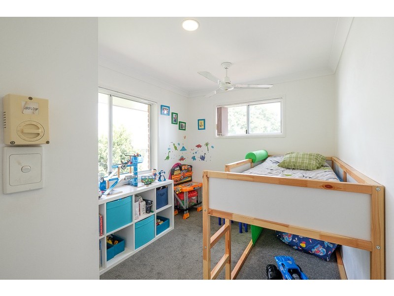 2/35 Daniells Street, Carina QLD 4152