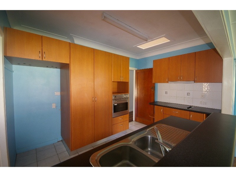 39 Booligal St, Carina QLD 4152