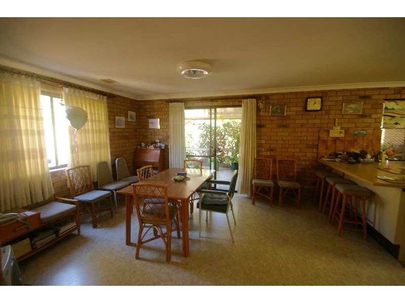 385 Winstanley Street, Carindale QLD 4152