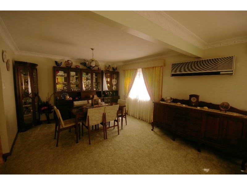 385 Winstanley Street, Carindale QLD 4152