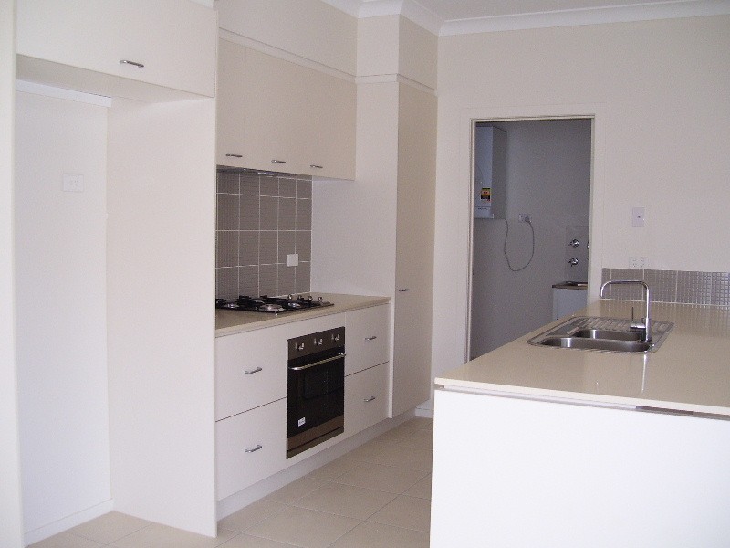 105/16 Surburbiton Court, Carindale QLD 4152