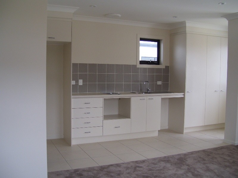 105/16 Surburbiton Court, Carindale QLD 4152