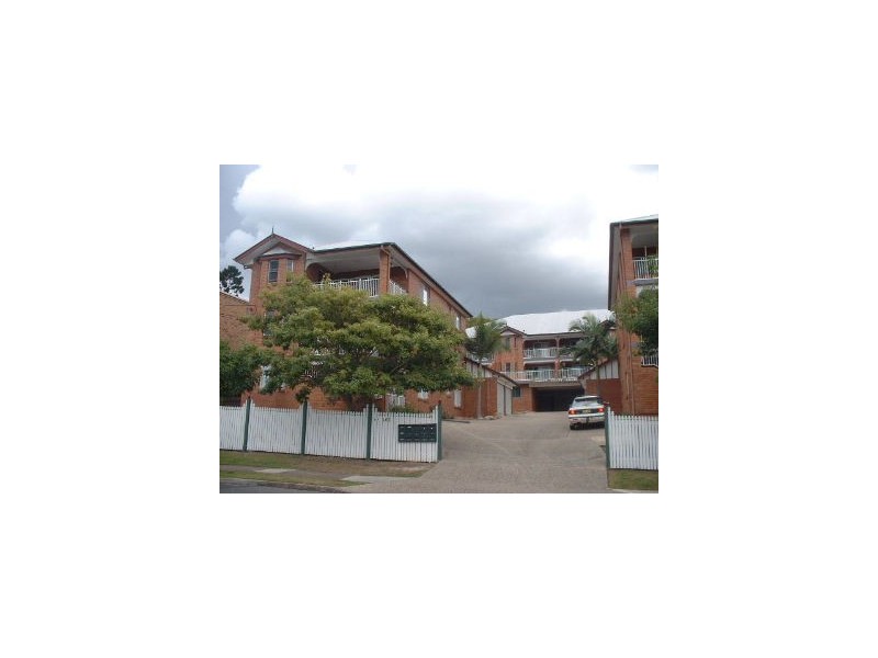 8/102 Pembroke Road, Coorparoo QLD 4151