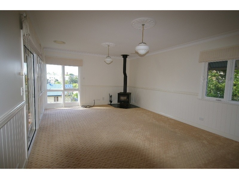 Holland Park QLD 4121