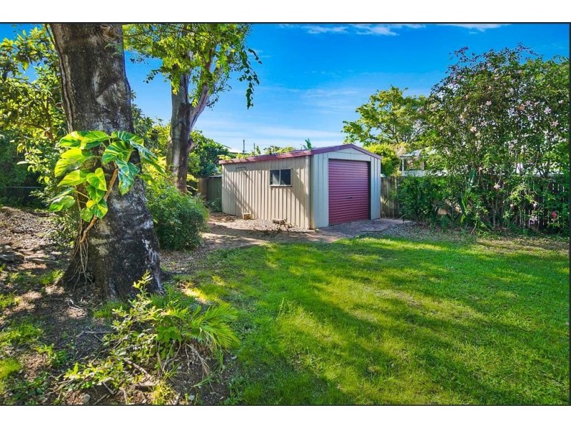 74 Brisbane Street, Bulimba QLD 4171