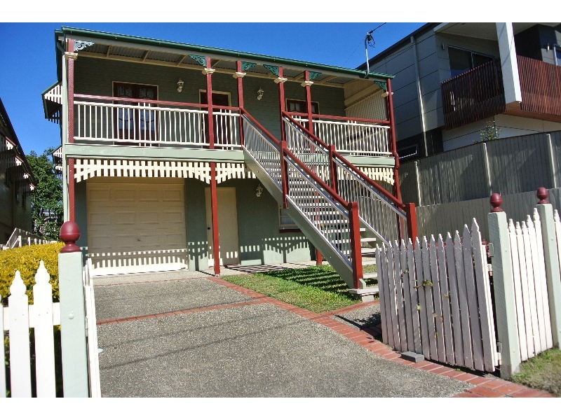 35 Wyena Street, Camp Hill QLD 4152