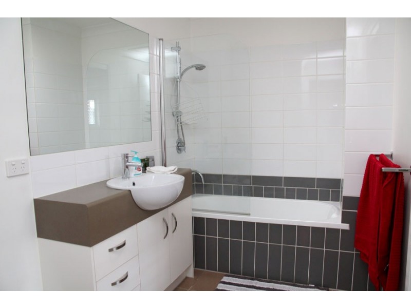 9/493 Ipswich Road, Annerley QLD 4103