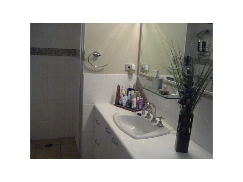 4 Edred Street, Carindale QLD 4152