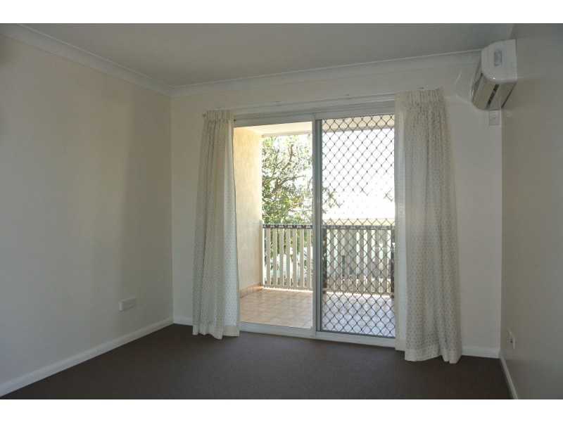 3/4 Key Street, Morningside QLD 4170