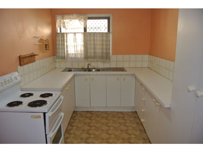 3/10 Pittwin Street North, Capalaba QLD 4157