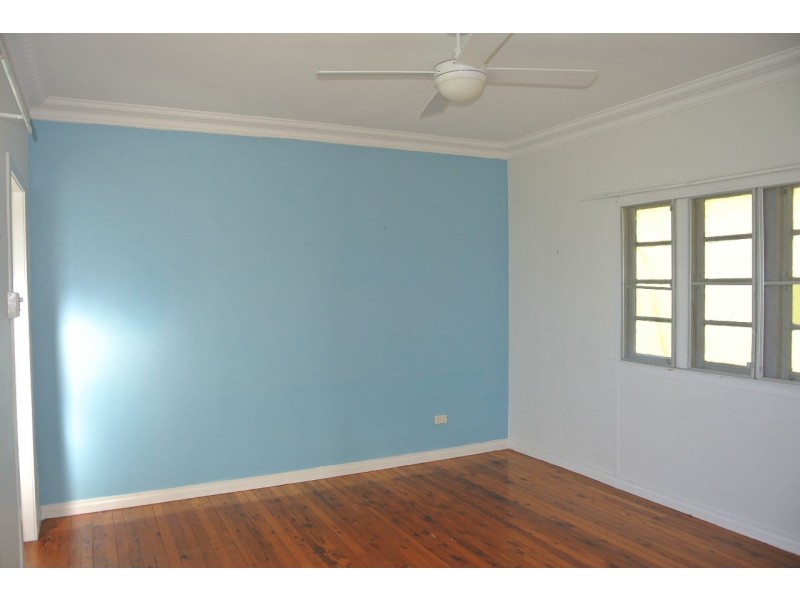 897 Old Cleveland Road, Carina QLD 4152