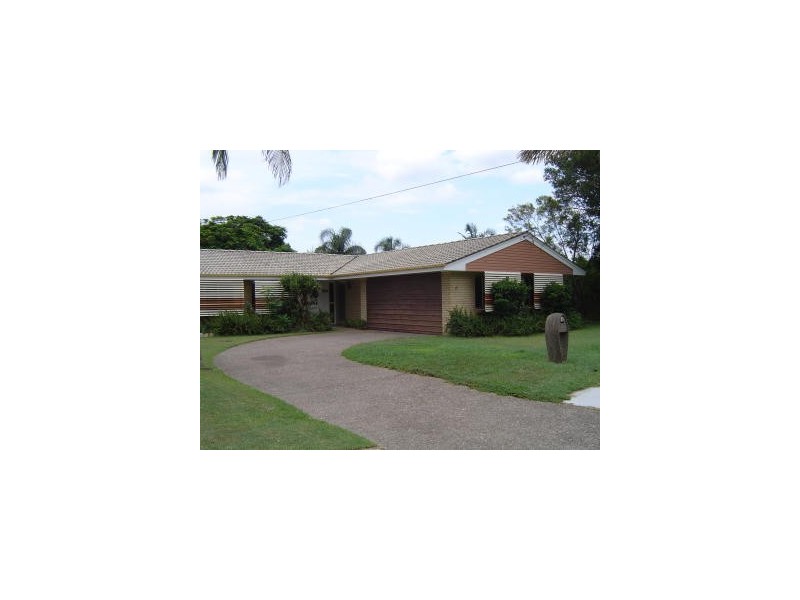 10 Fleetwood Street, Macgregor QLD 4109