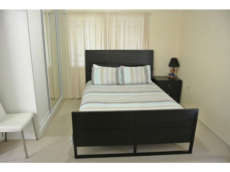 1/27 York Street, Coorparoo QLD 4151
