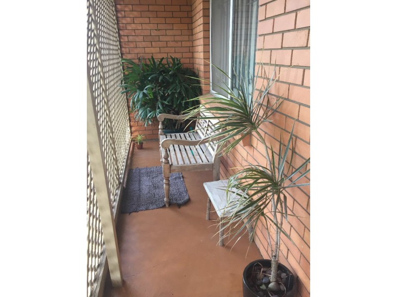 1/27 York Street, Coorparoo QLD 4151