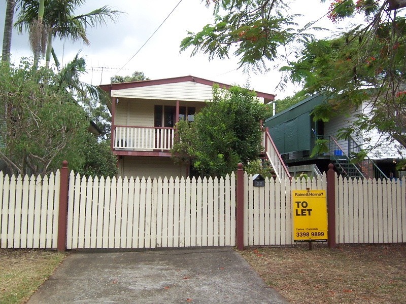 35 Gray Street, Carina QLD 4152