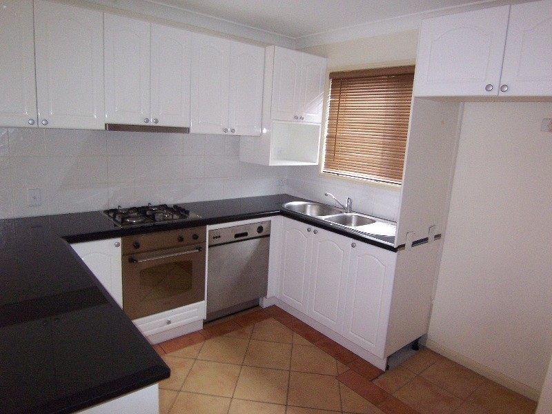 8/12 Kent Street, Coorparoo QLD 4151