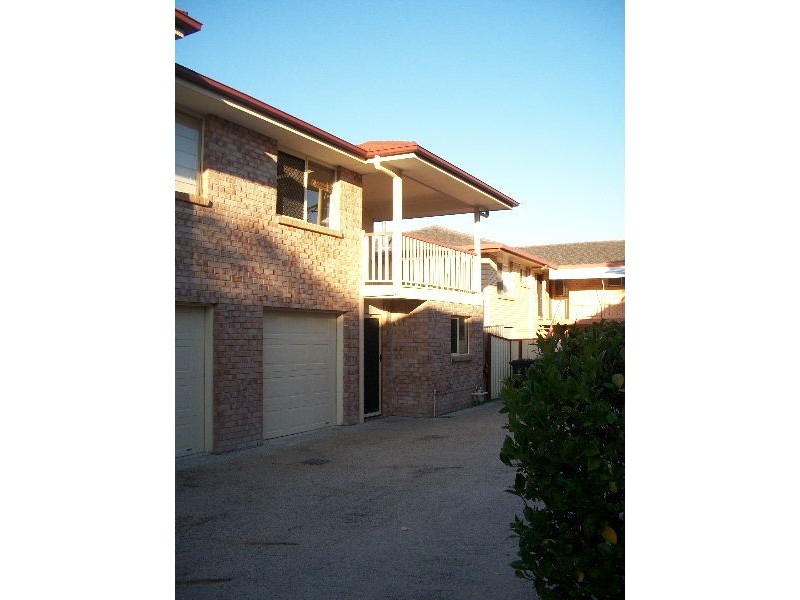 8/12 Kent Street, Coorparoo QLD 4151