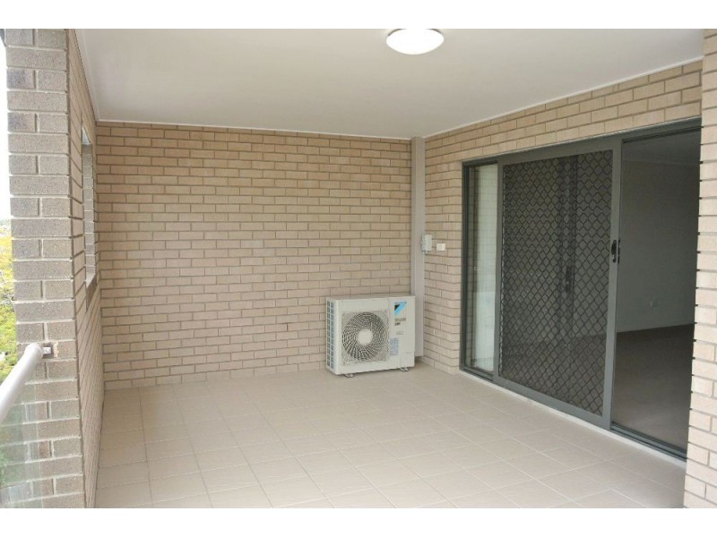 7/24 Dickenson Street, Carina QLD 4152