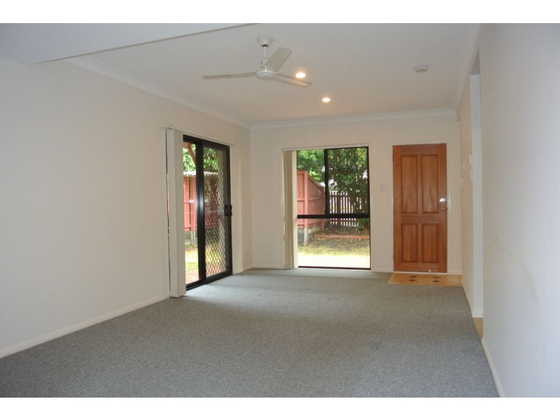 1/41-45 Wallace Street, Moorooka QLD 4105