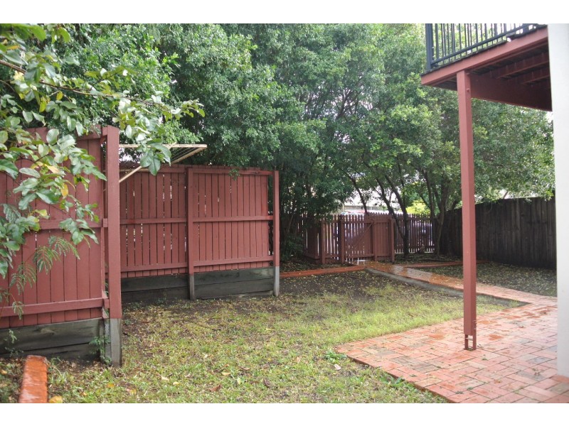 1/41-45 Wallace Street, Moorooka QLD 4105