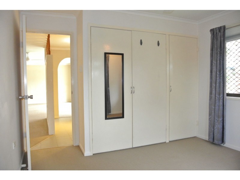 6 Edred Street, Carindale QLD 4152