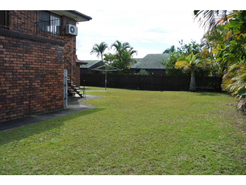 12 Lindisfarne Street, Carindale QLD 4152