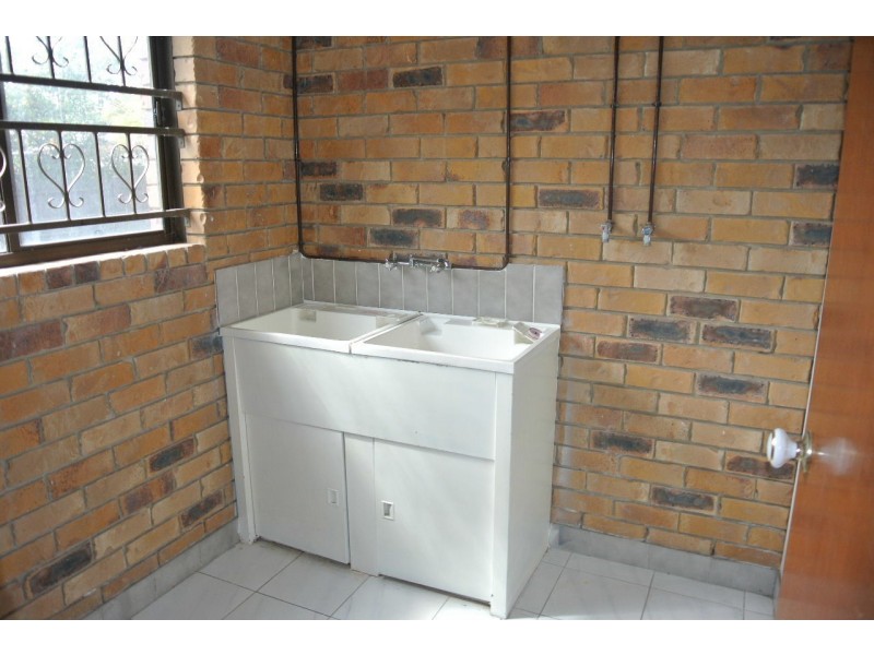 12 Lindisfarne Street, Carindale QLD 4152