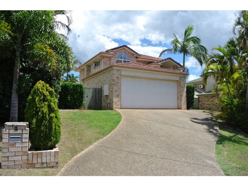 8 Ensign Street, Carindale QLD 4152