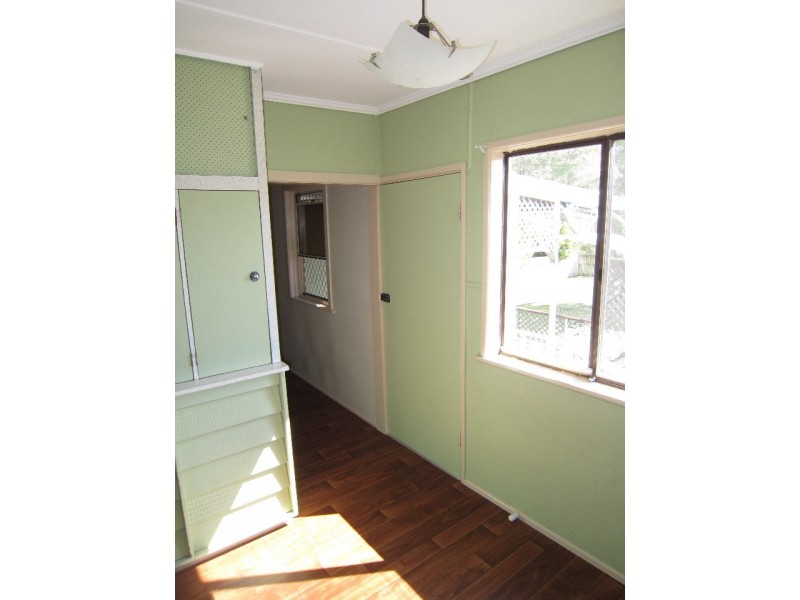 16 John Street, Thorneside QLD 4158