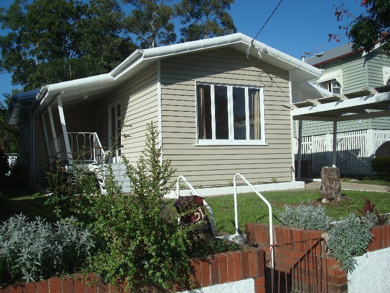 51 Watson Street, Camp Hill QLD 4152